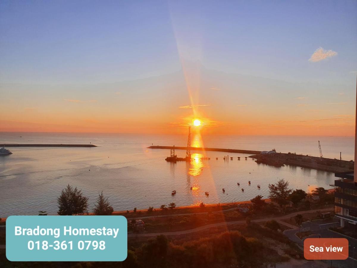 Bradong Homestay - Musllm Only, 3 Queen Bedrooms, Seaview, Infinity Pool, Gym, Near Drawbridge & Ktcc Mall Куала-Тренгану Экстерьер фото